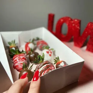 Now we offer Chocolate Covered Strawberries!! The most romantic of sweets. Call to order!
$25 dozen. $15 half dozen