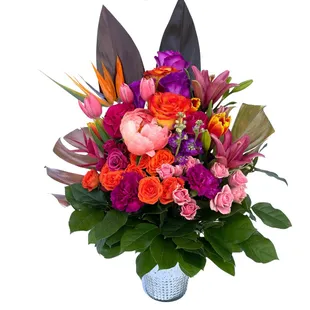 Flowers can change us forever. Experience it all at angiesfloraldesigns.com