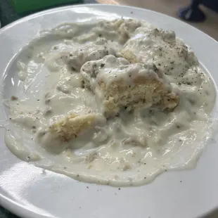 Side of biscuits and gravy