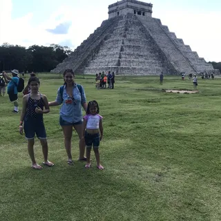 Gabriela P.