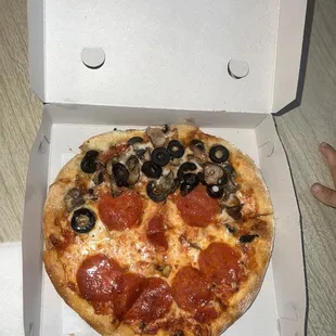 Mini Pizza &quot;Smiley Face&quot;