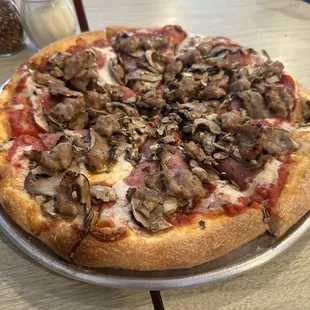 Beautiful crispy crust baby!