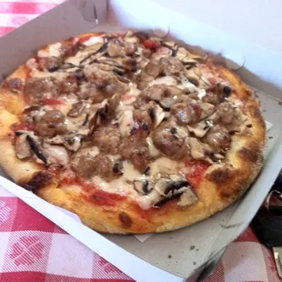 Mushroom Pizza