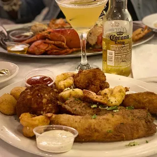 Steamed Snow Crab Legs