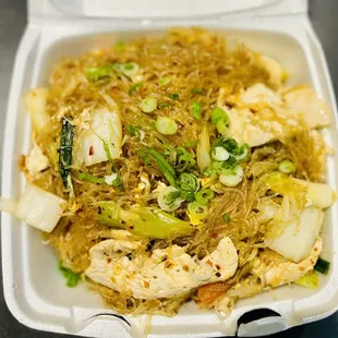 Pad Woon sen with chicken