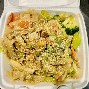 Sesame noodles with tofu