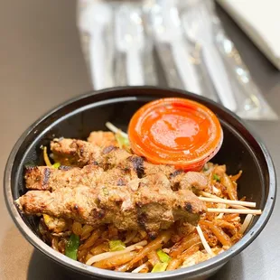 Pearl Noodles (Lote Cha) with Beef Skewers