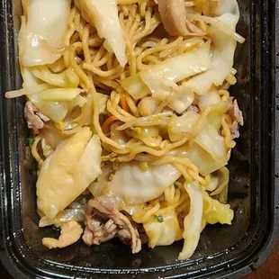 Supposed to be combination chow mein. But for $19.83 i got $17 dollars worth of cabbage. All this chunks are cabbage not chicken..