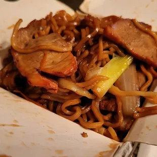 Chicken Lo Mein