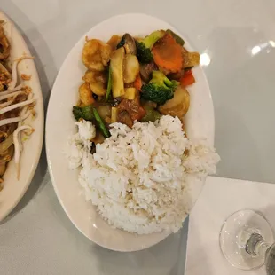 C6. Moarn Chha Kroeung