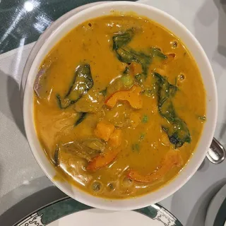 C12. Panang Curry