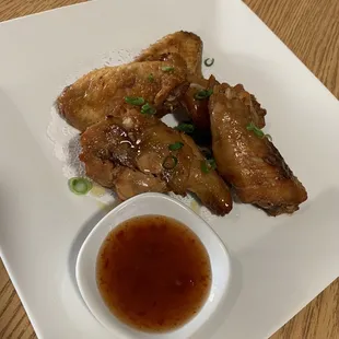 Khmer style baked wings, serve with yummy sweet chili sauce.