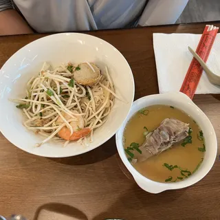 Phnom Penh Noodle Soup