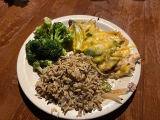 Walt's Pub and Grill