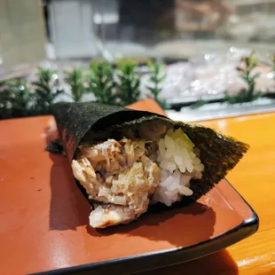 Blue crab handroll   Ig @josieinflavortown