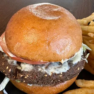 Fully Vegan Falafel Burger!