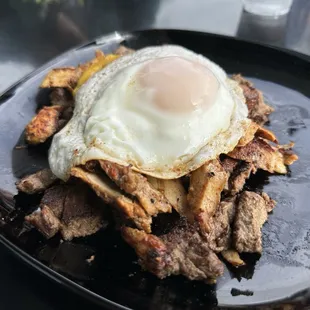 Carnivore Burger with no bun and added egg