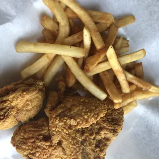 Lunch Wings and Fries