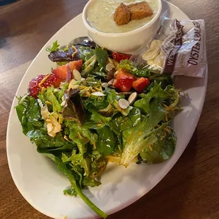 Soup and house salad. Excellent.