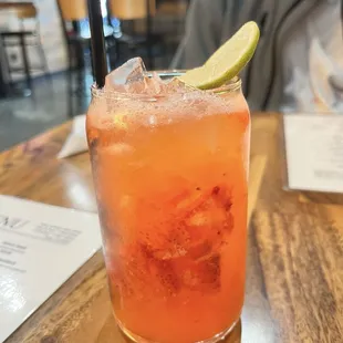 Strawberry gin crush