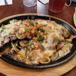 SMOTHERED FAJITAS COMBINATION