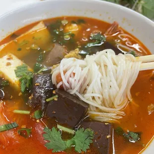 Bun Rieu