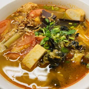 Bun Rieu