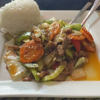 120. Thit Heo Xao Sa Ot - Caramelized Pork Stir Fried w/ Lemongrass & Hot Chili