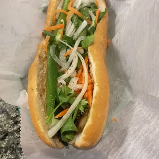 17. Banh Mi Thit Nuong - Grilled Meat (Beef/Chicken/Pork) Banh Mi