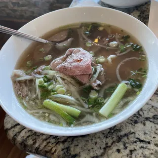48. Pho Tai Nam Gan - Pho w/ Rare Eye of Round, Brisket, & Tendon