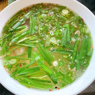 61. Hu Tieu Tom Cua - Crab & Shrimps Rice Noodles