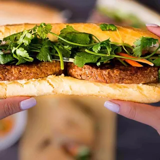 4. Beyond Banh Mi