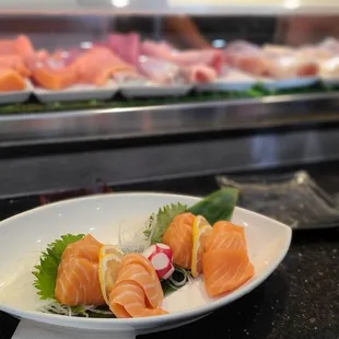 Salmon sashimi