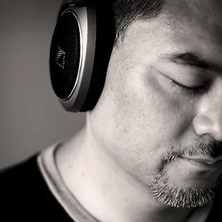 Mark Y.