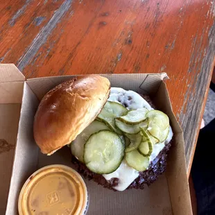 Double Cheeseburger with Gold Sauce