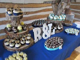 Simply D'Lish Cupcakes