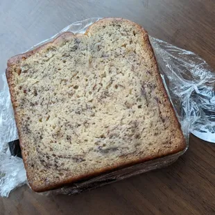The banana bread here is stellar.