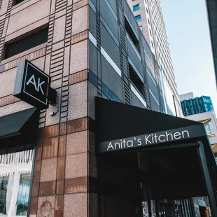 Located on the corner of Griswold &amp; Larned