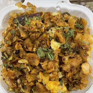 Egg Kothu Parotta (non veg)