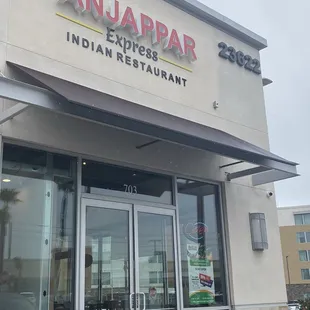 3/6/24 (wed): Exterior. Took over the Umai Savoring Hot Dog location. Right by Starbucks