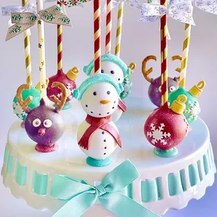Christmas cake pops $50/ dozen