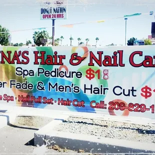 C'mom ladies and gentlemen if you wanna save your money but looks stunning on hair style and nails, you should be here!!
