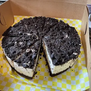 Oreo Mousse Cake