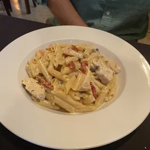 Penne Al Pomodoro Secco