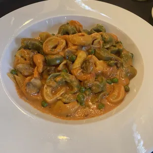 Cheese Tortellini Alla Vodka