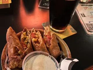 Bar 35