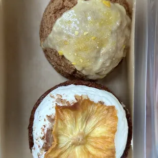 Hummingbird cake, mango cream puff