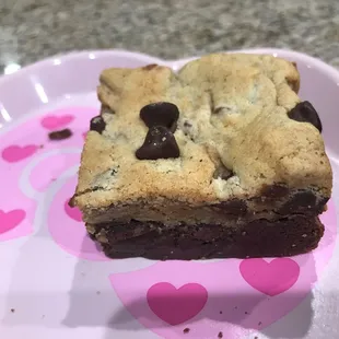 Oreo Brookie - aka Slutty Brownie. Sinfully delicious.