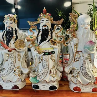 Three Gods represent Lucky, Successful and Longevity