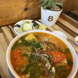 Bun Rieu